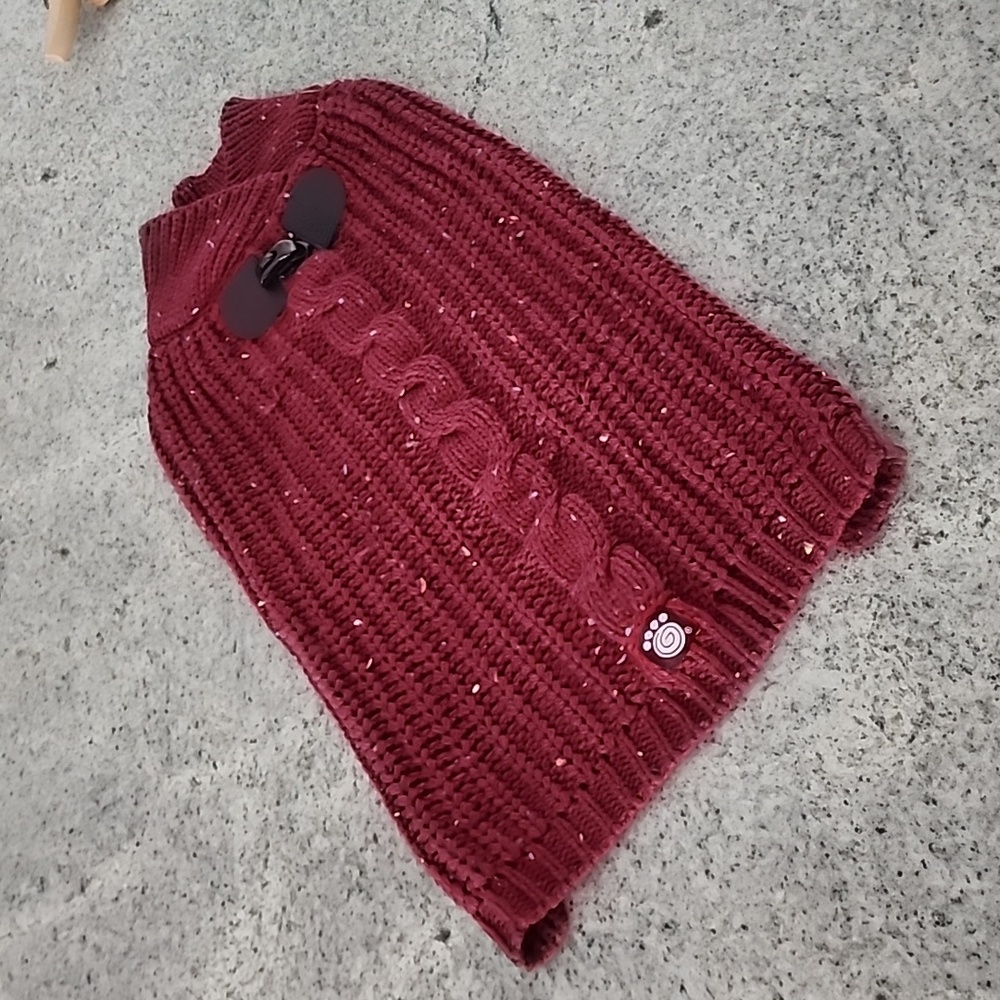 Petrage US Designs burgundy red with speckles cable knit dog sweater!